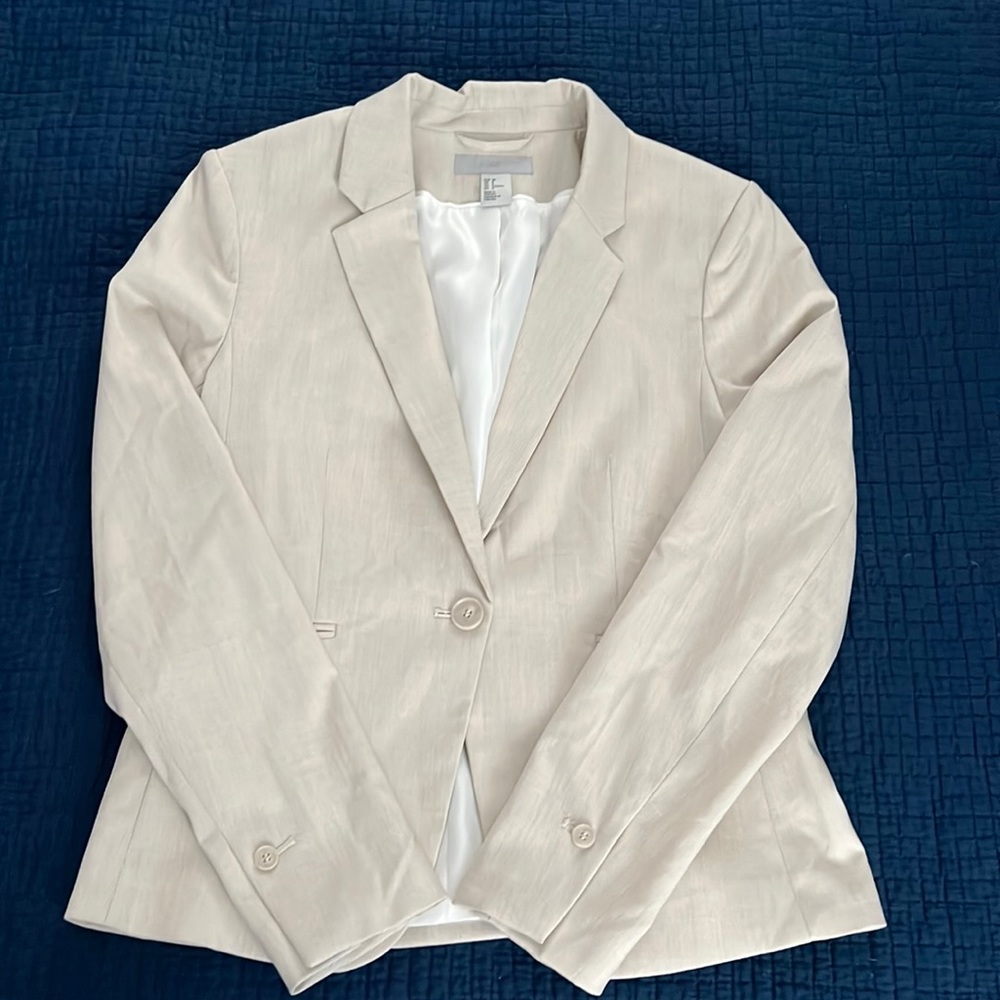 H&M matching beige suit jacket and pants - size 8